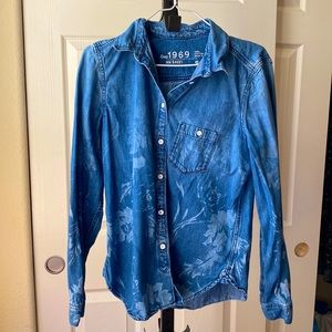 Flower long sleeve top